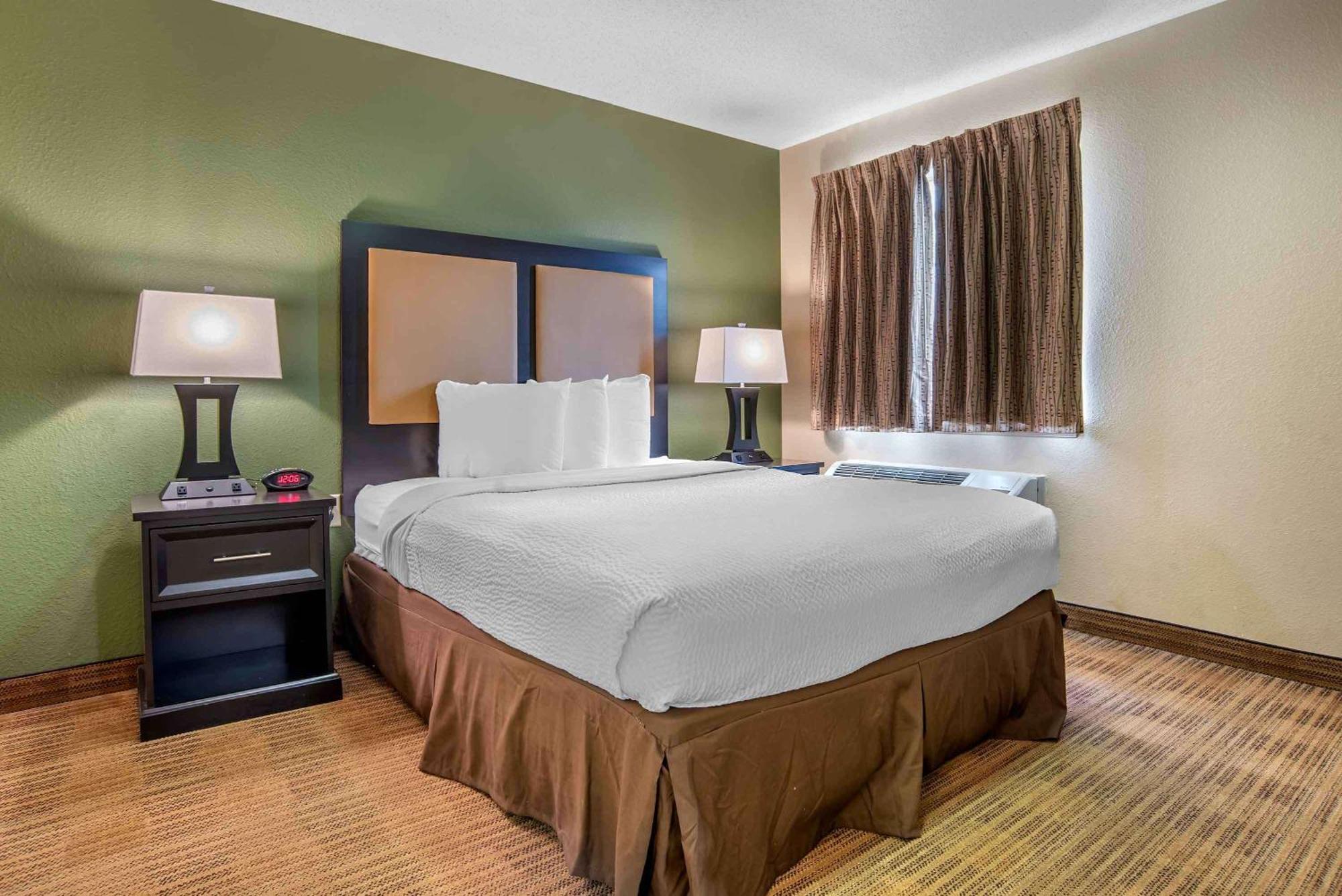 Extended Stay America Suites - Cleveland - Middleburg Heights Exteriér fotografie